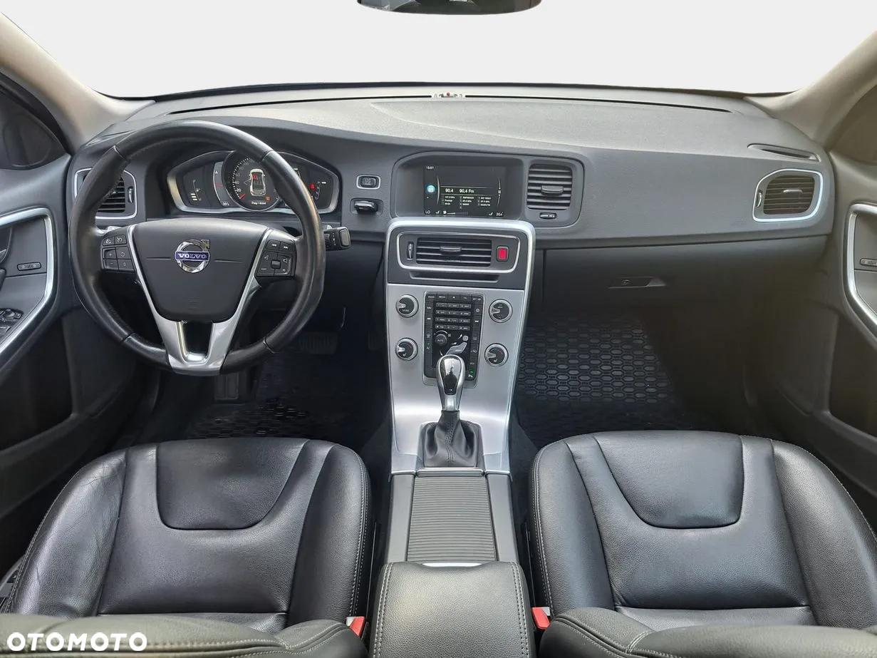 Volvo S60 D3 Drive-E Summum - 8