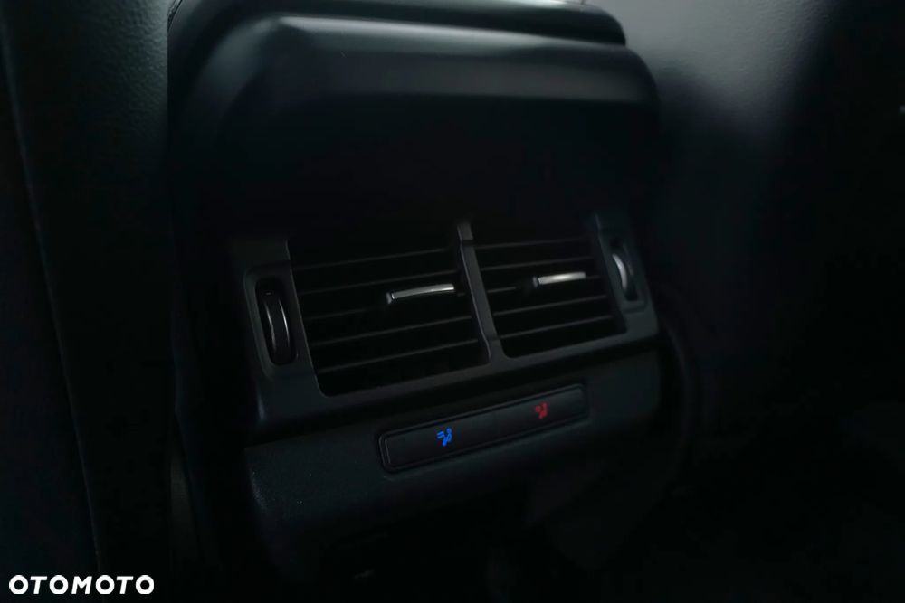 Land Rover Range Rover Evoque - 27