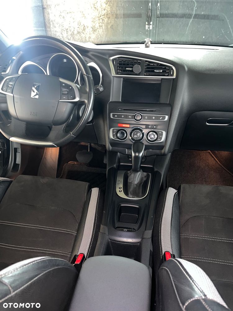 DS Automobiles DS 4 - 11