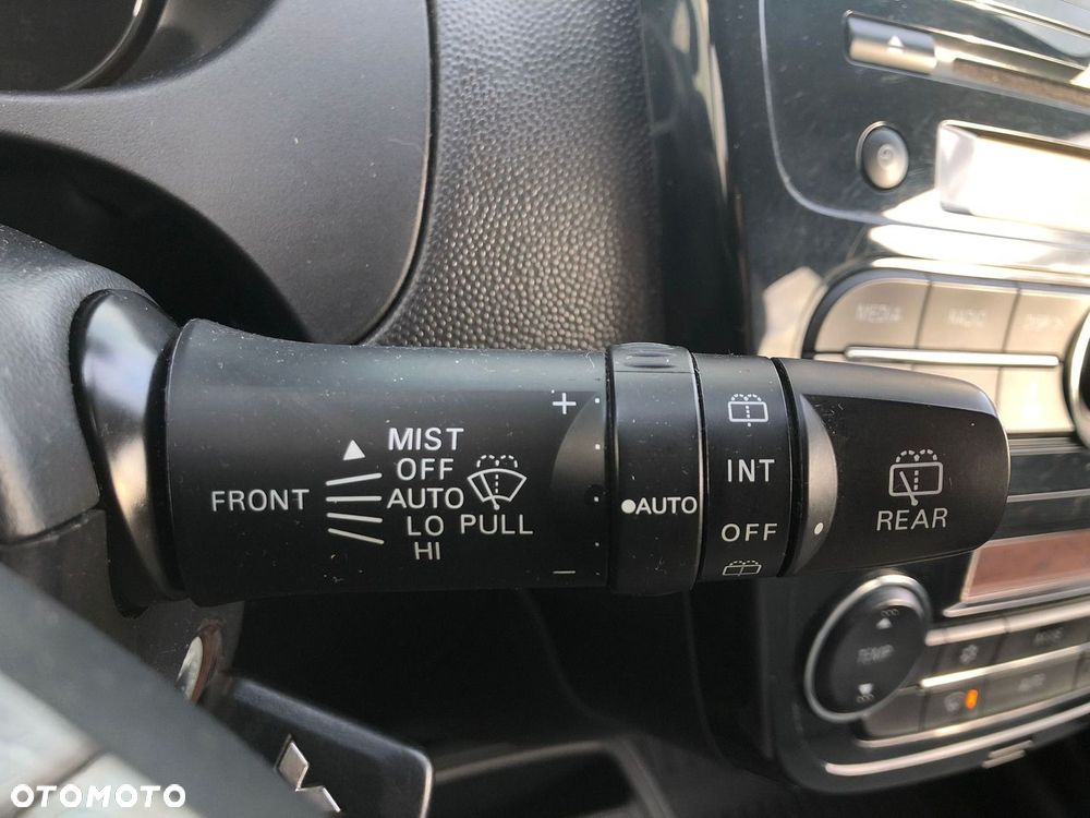 Mitsubishi Space Star - 22