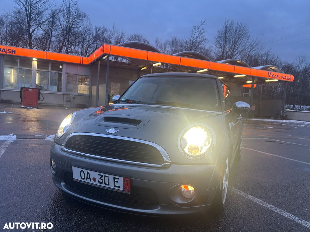 Mini Cooper S Coupe - 1