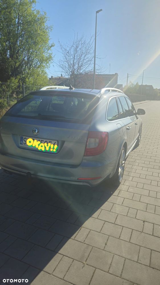 Skoda Superb 2.0 TDI Ambition - 4