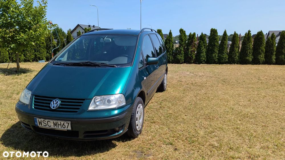 Volkswagen Sharan 1.9 TDI Comfortline - 1