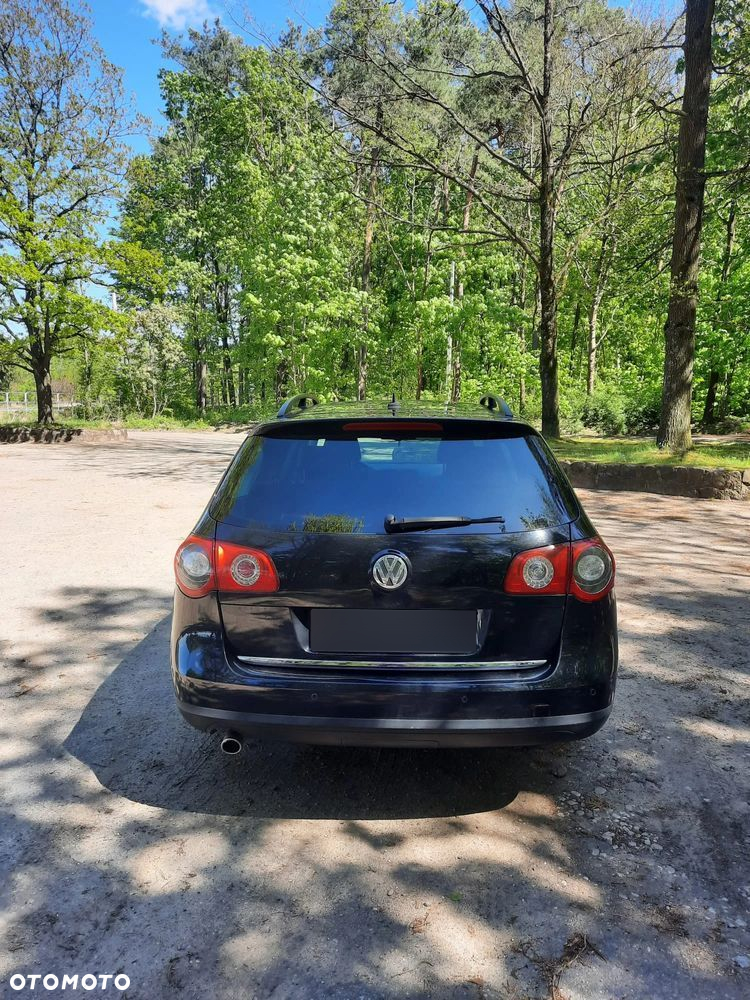 Volkswagen Passat Variant 1.6 FSI Highline - 6
