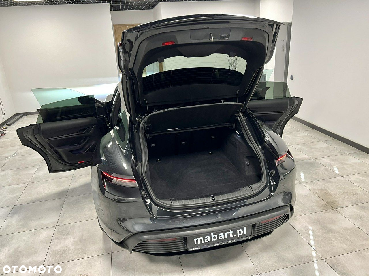 Porsche Taycan Sport Turismo Performance Plus - 16