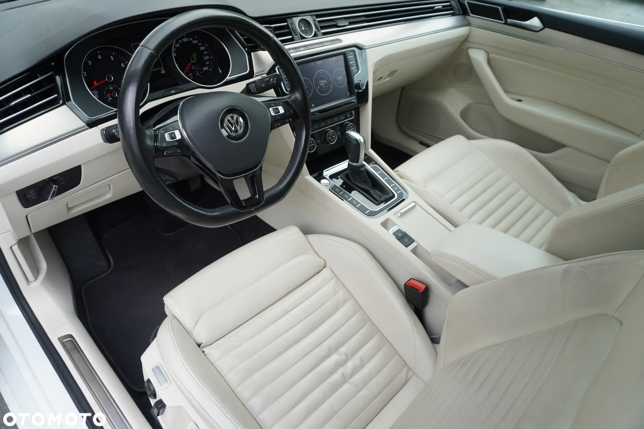 Volkswagen Passat 2.0 TSI BMT Highline DSG - 15