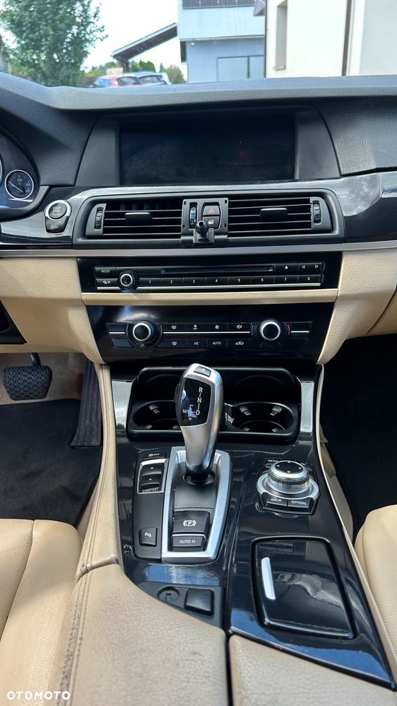 BMW Seria 5 520d Luxury Line - 18