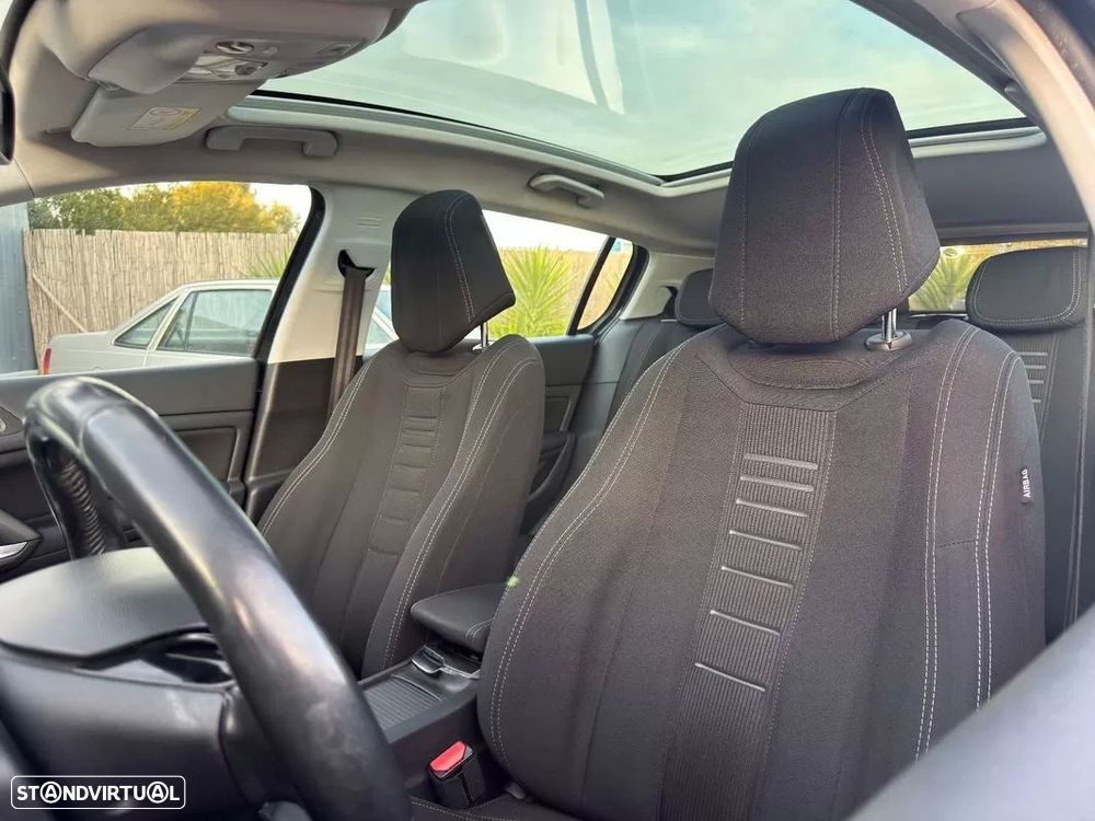 Peugeot 308 - 6