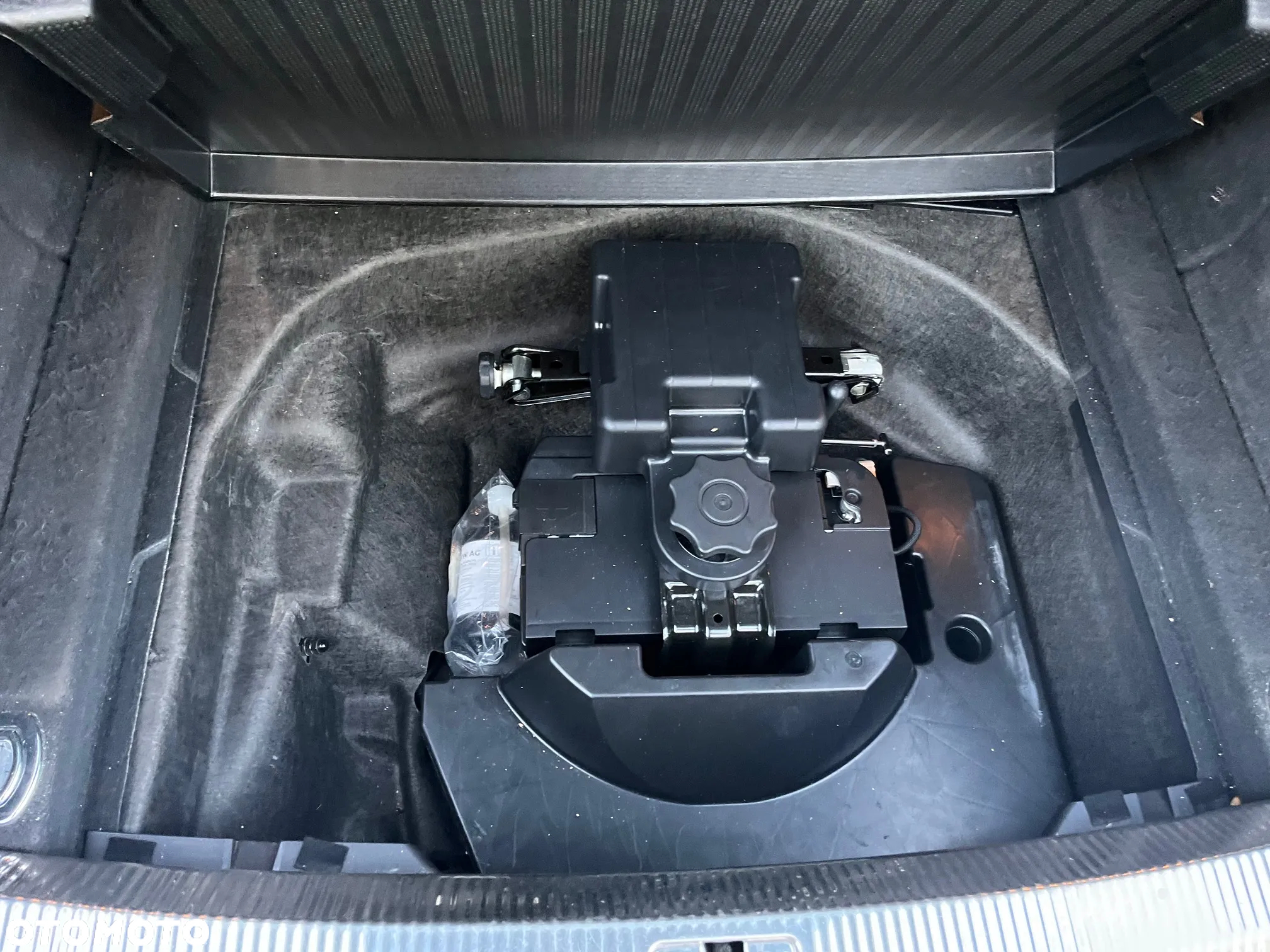 Audi A4 2.0 TDI Multitronic - 11