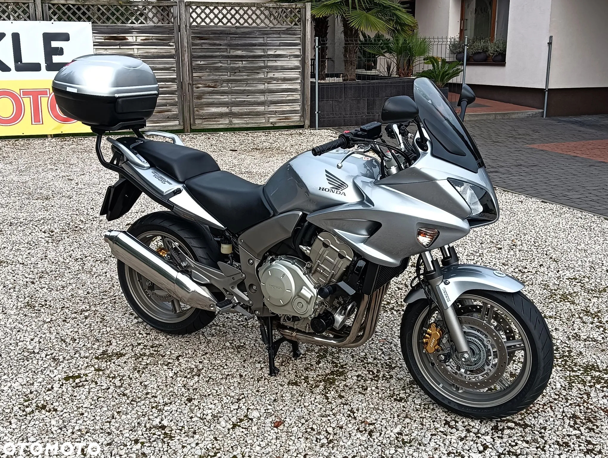 Honda CBF - 3