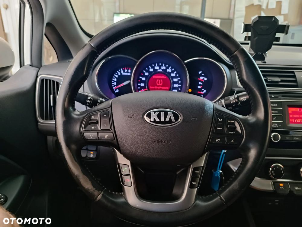 Kia Rio 1.2 Attract - 15