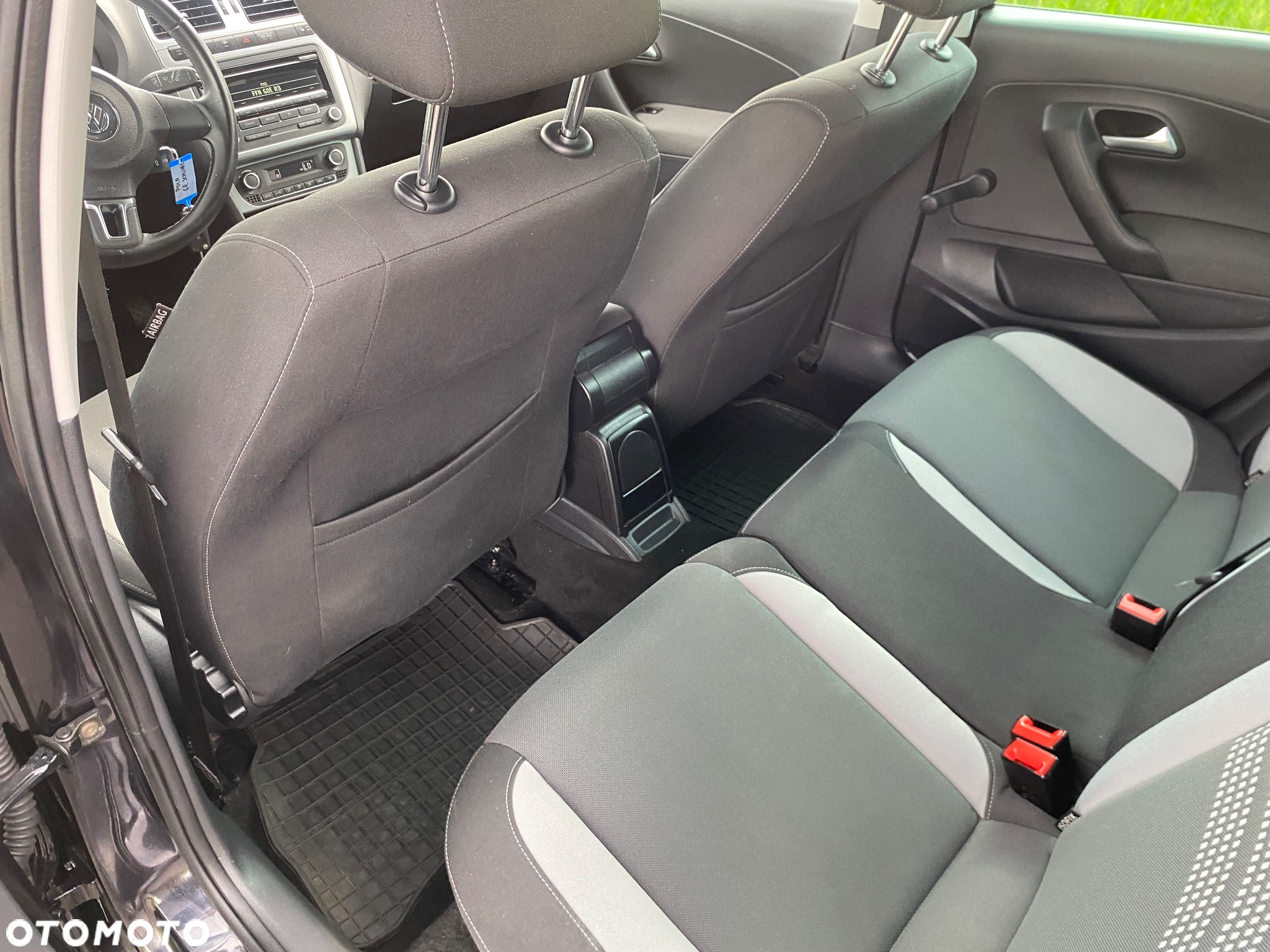 Volkswagen Polo 1.4 16V Comfortline - 13