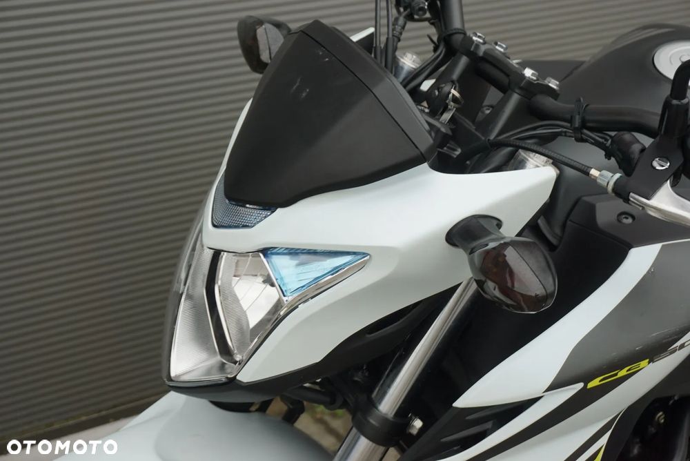 Honda CB - 15