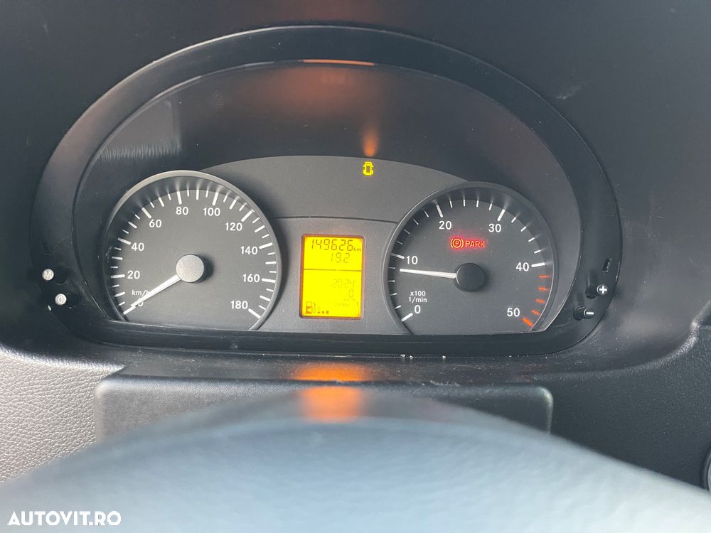 Mercedes-Benz Sprinter 211CDI  MEDIU - 25