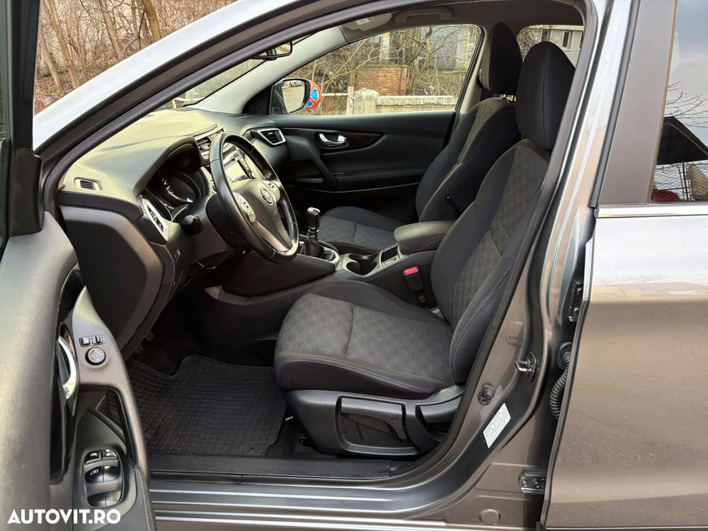 Nissan Qashqai 1.6 DCI ALL-MODE 4x4i TEKNA+ - 9