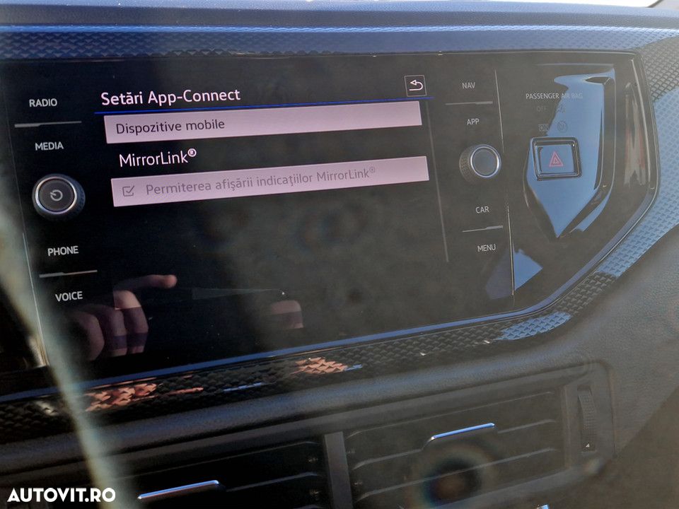 Volkswagen Polo 1.0 TSI DSG Life - 22