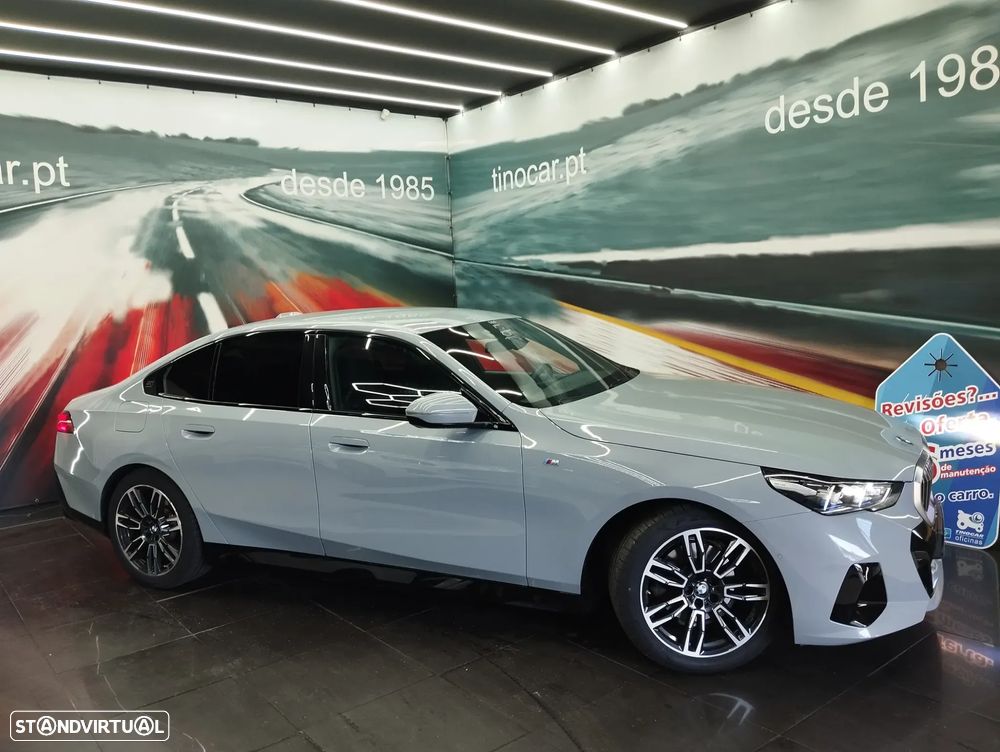BMW 520 d Pack Desportivo M - 3