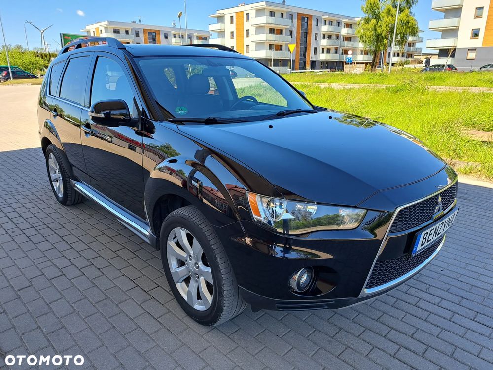 Mitsubishi Outlander - 4