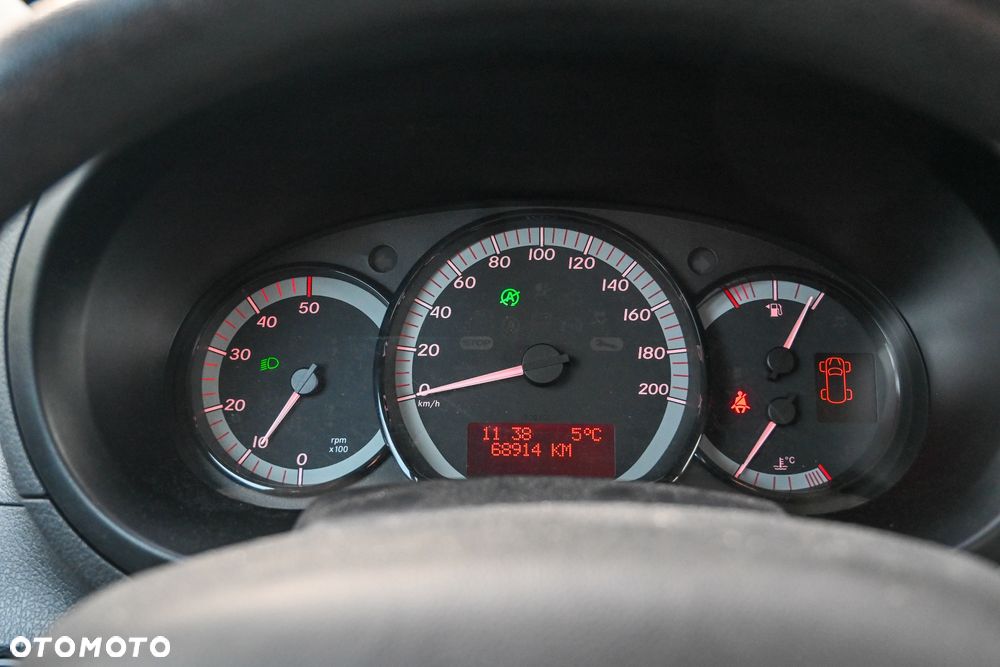 Mercedes-Benz Citan Mixto 415.605 - 8