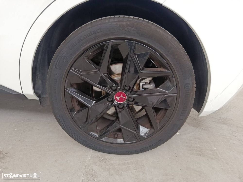 DS DS4 E-Tense Performance Line EAT8 - 11
