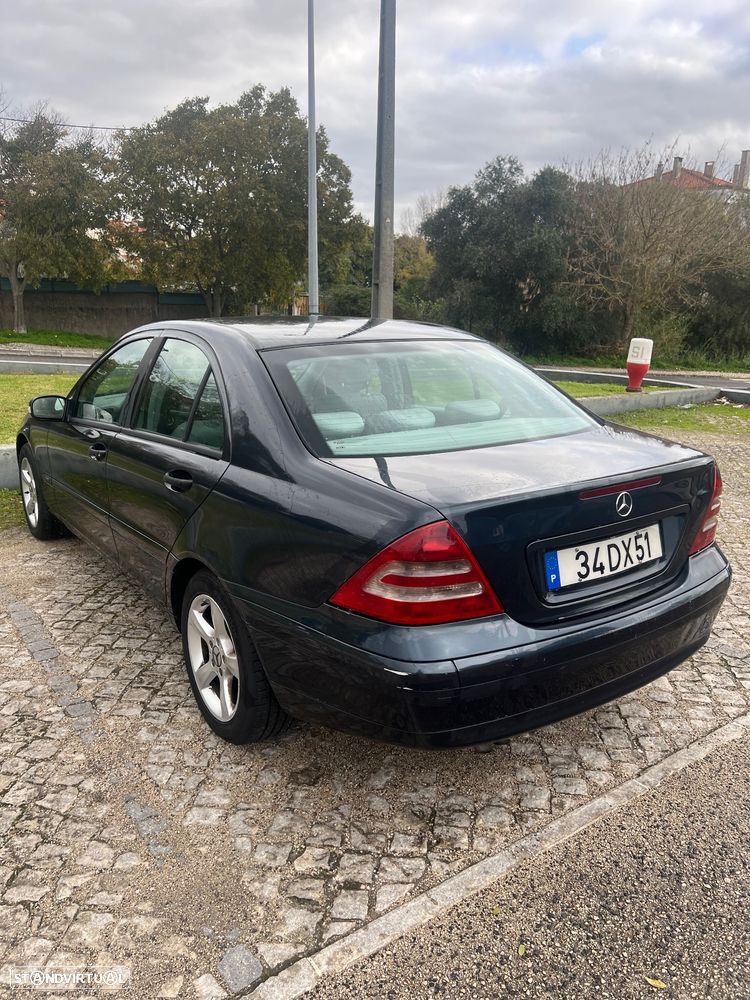 Mercedes-Benz C 220 CDI Elegance DPF - 4