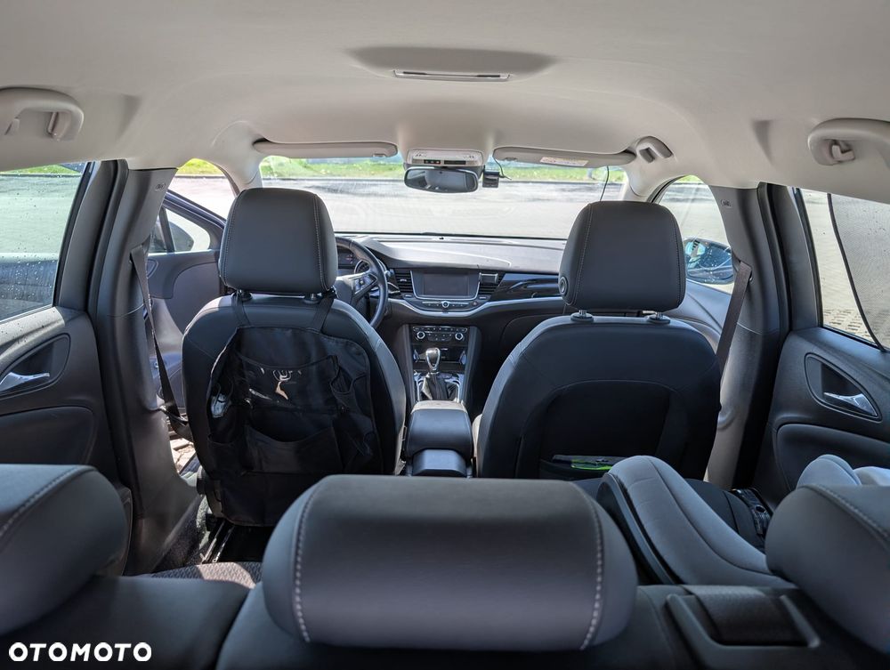 Opel Astra 1.6 CDTI Elite S&S - 10