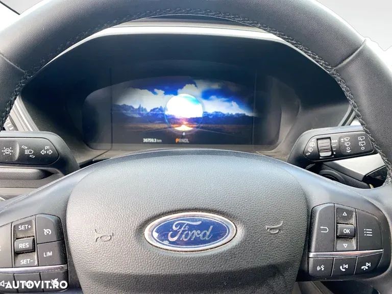 Ford Kuga 2.5 Duratec FHEV AWD Titanium - 10