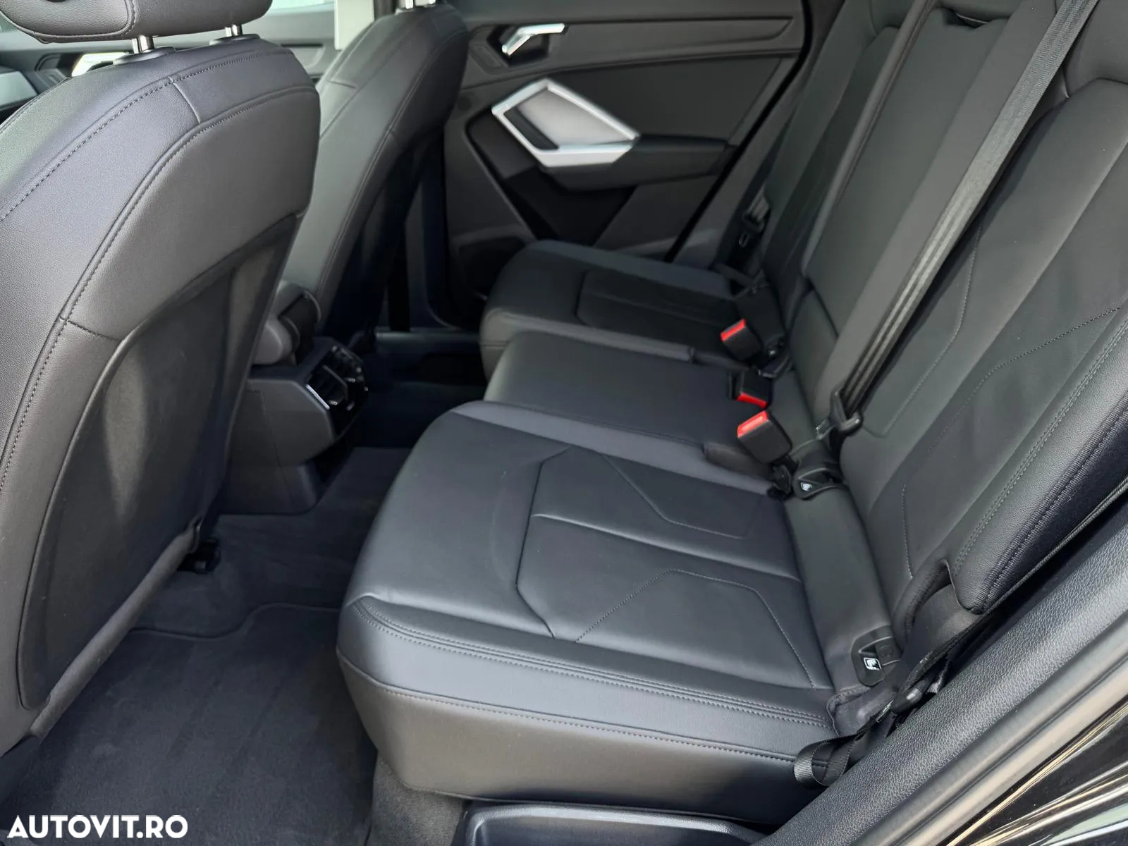 Audi Q3 35 TFSI S tronic - 13