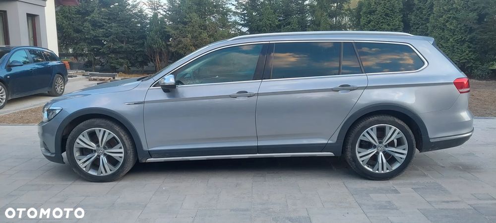 Volkswagen Passat 2.0 TDI 4Mot Elegance DSG - 2