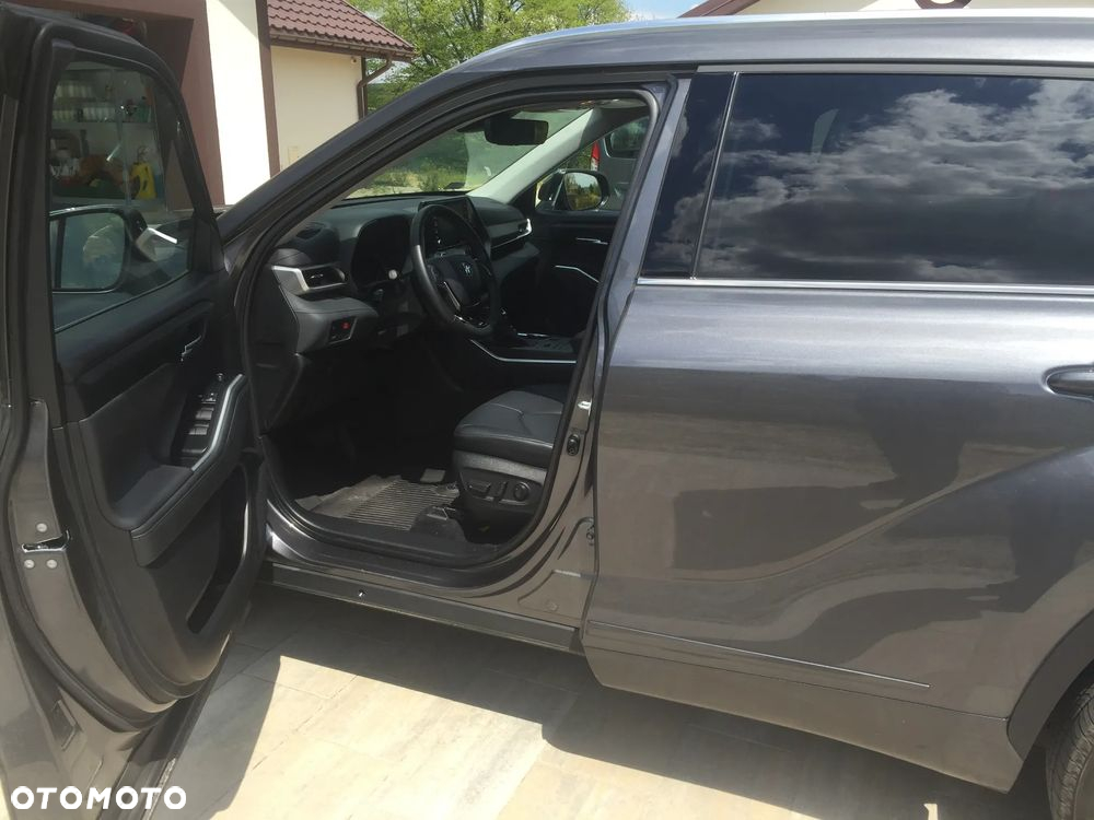 Toyota Highlander - 12