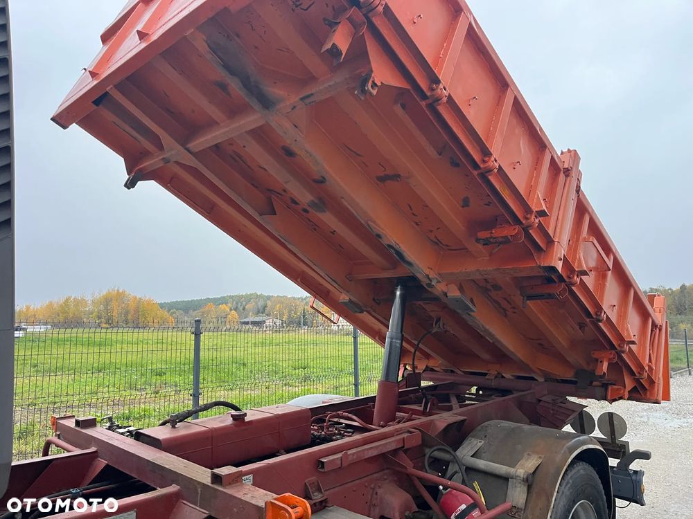 Iveco 130E18 - 6