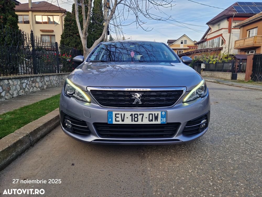 Peugeot 308 PureTech 110 Stop & Start Style - 8