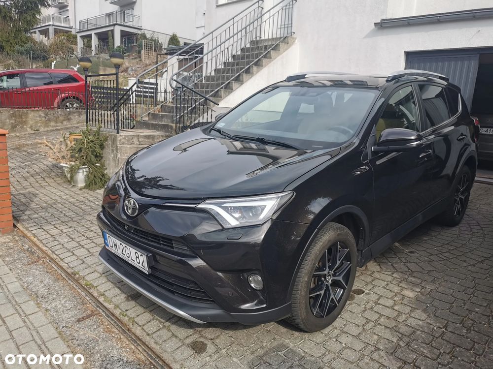 Toyota RAV4 2.0 D-4D Prestige 4x2 - 1