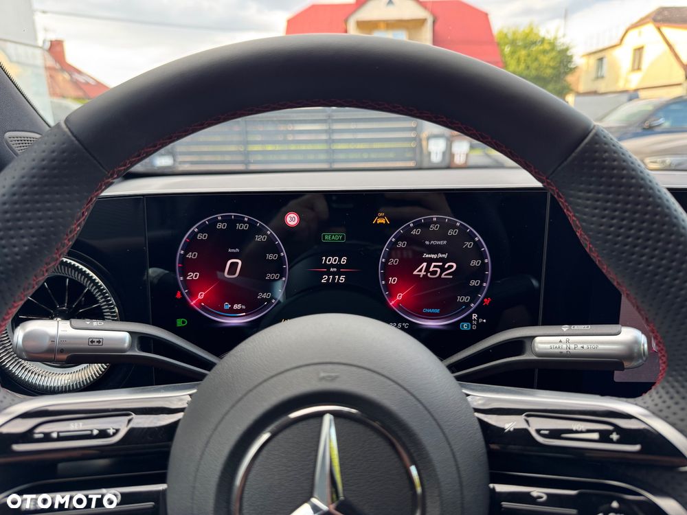 Mercedes-Benz CLA 250 + mit Technologie Edition - 28