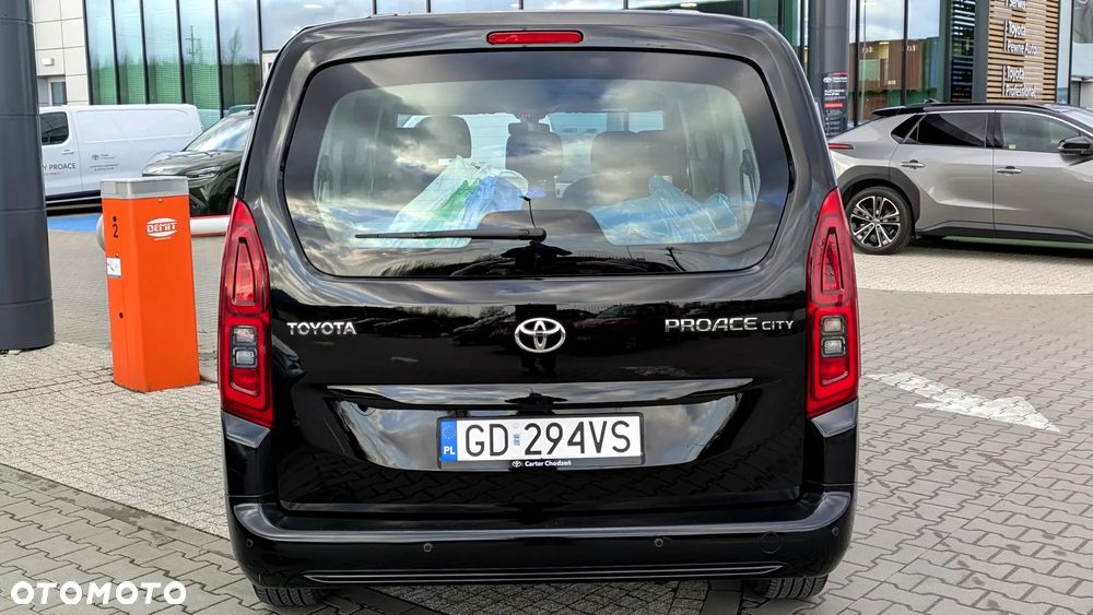 Toyota Proace City Verso Long 1.5 D-4D Business - 4