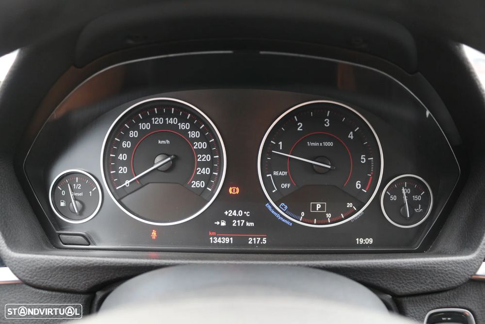 BMW 320 d Touring Line Sport Auto - 20
