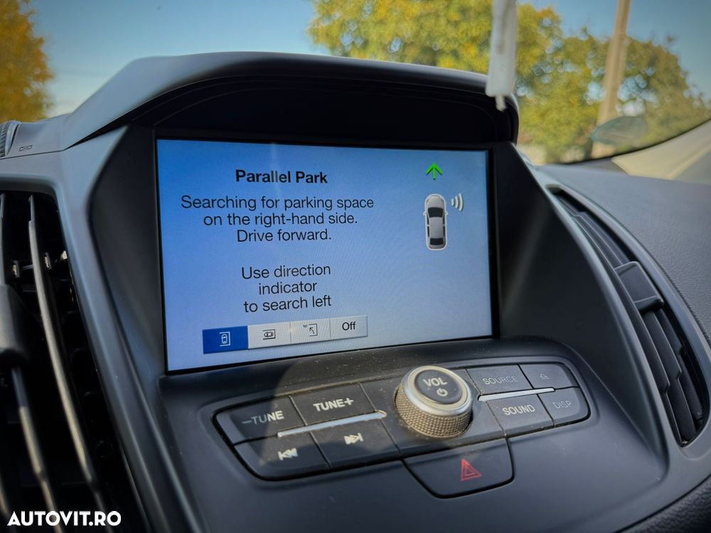 Ford Kuga 2.0 TDCi 2x4 SYNC - 17