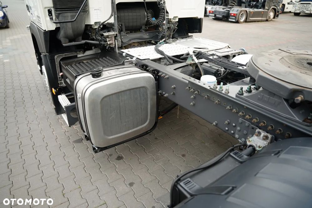 Volvo FM 460 / HYDRAULIKA / RETARDER / NISKA KABINA / SPROWADZONY / EURO 6 - 12