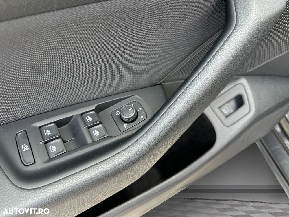 Volkswagen Passat - 14