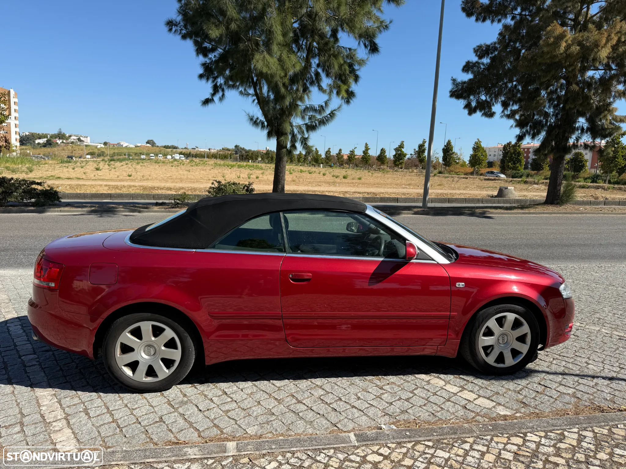 Audi A4 Cabrio 1.8 T Exclusive Multi. - 30