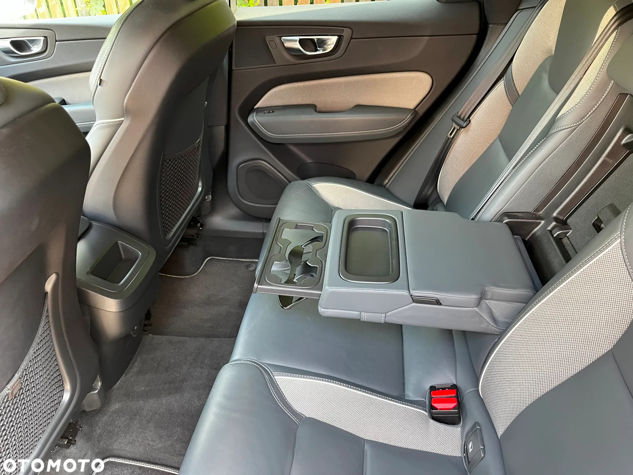 Volvo XC 60 - 2