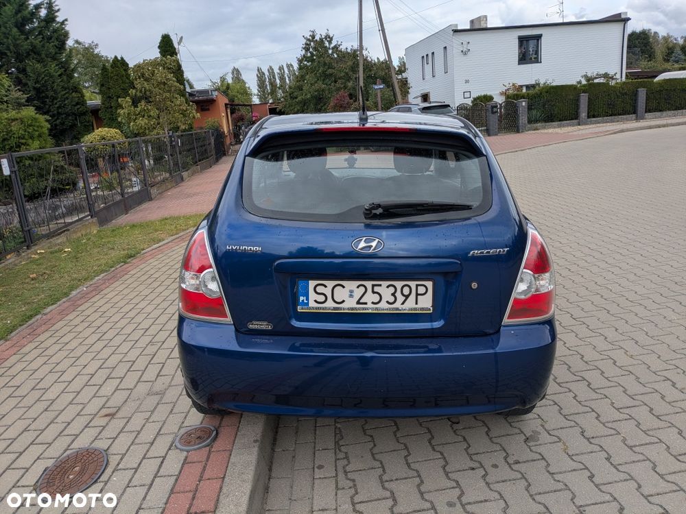 Hyundai Accent 2006 photo 5