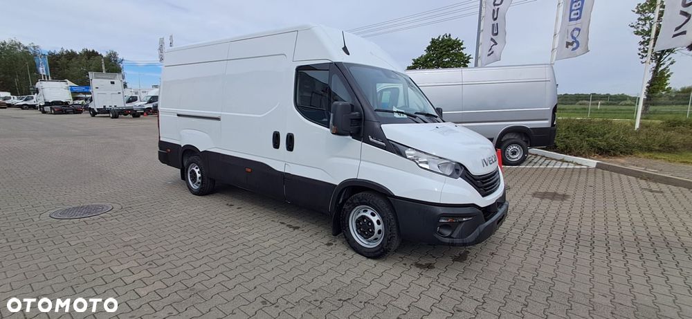 Iveco 35S16BA8 V - 41