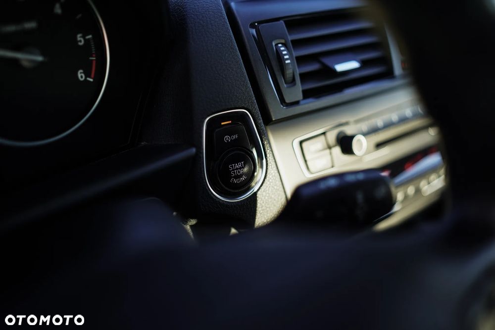 BMW Seria 1 120d Urban Line - 15