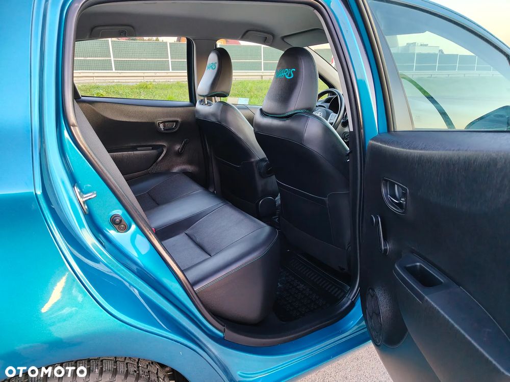 Toyota Yaris 1.33 Sol - 37