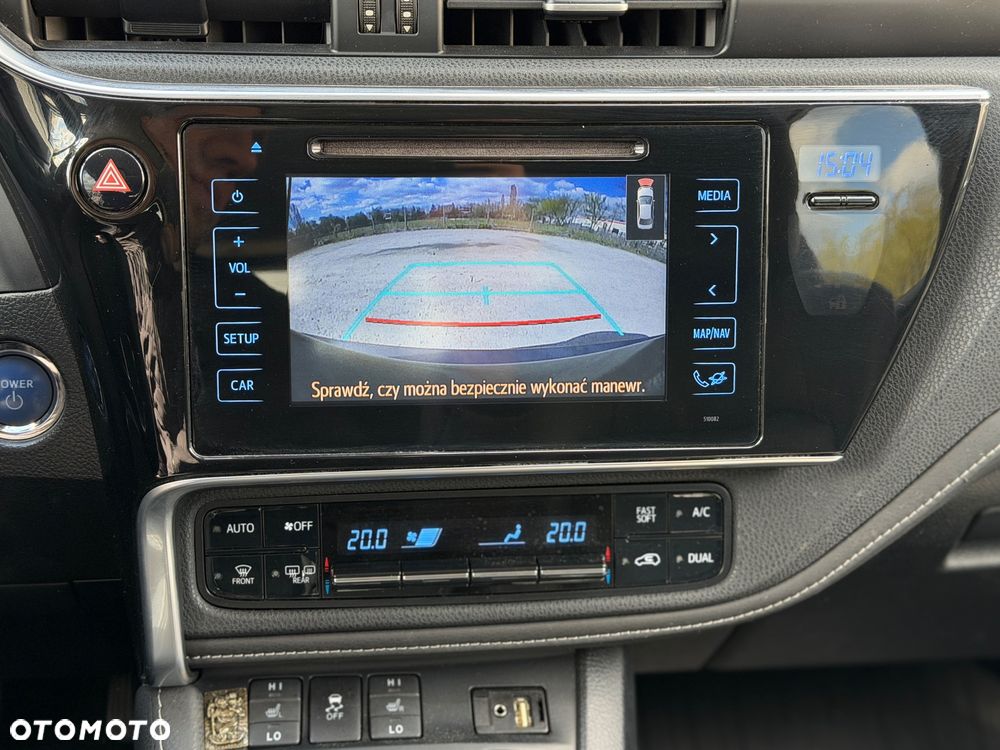 Toyota Auris Hybrid 135 Prestige - 20