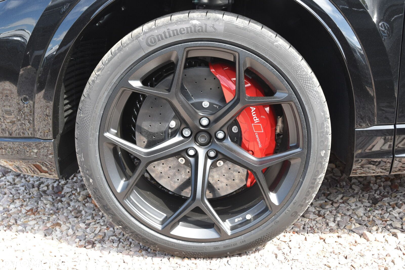 Audi Q8 - 9