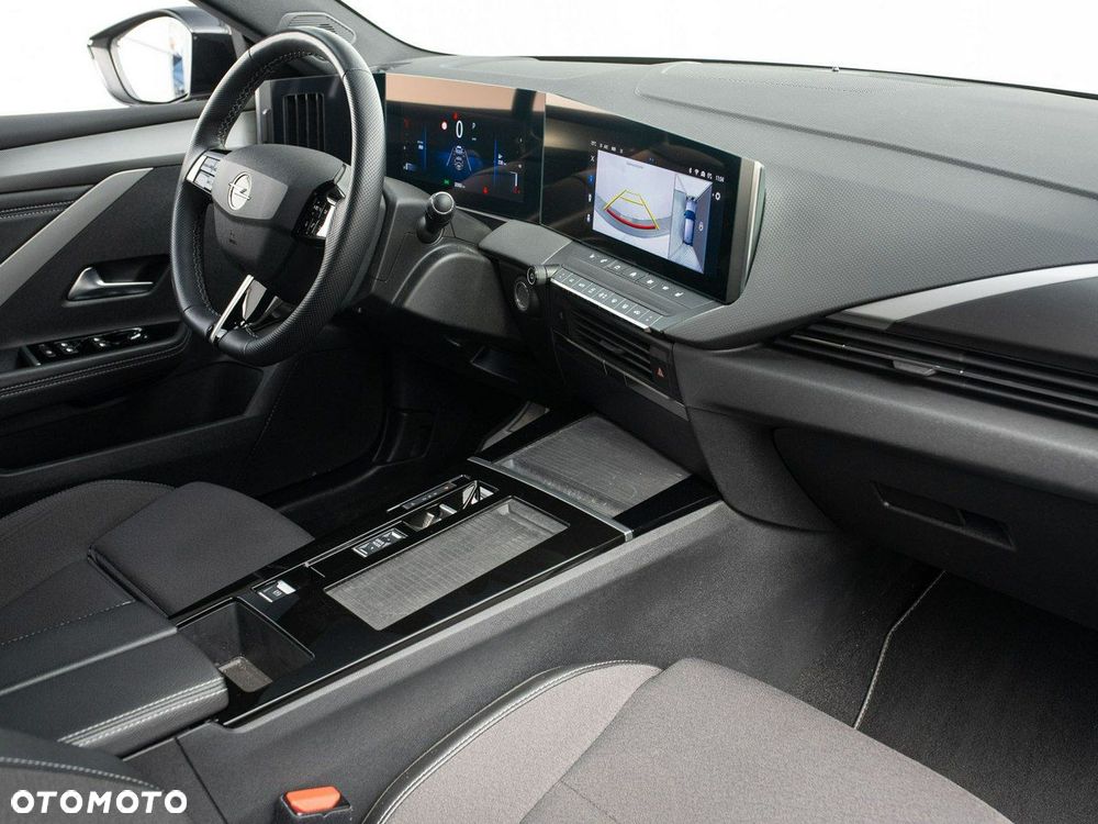 Opel Astra 1.2 T GS S&S - 32