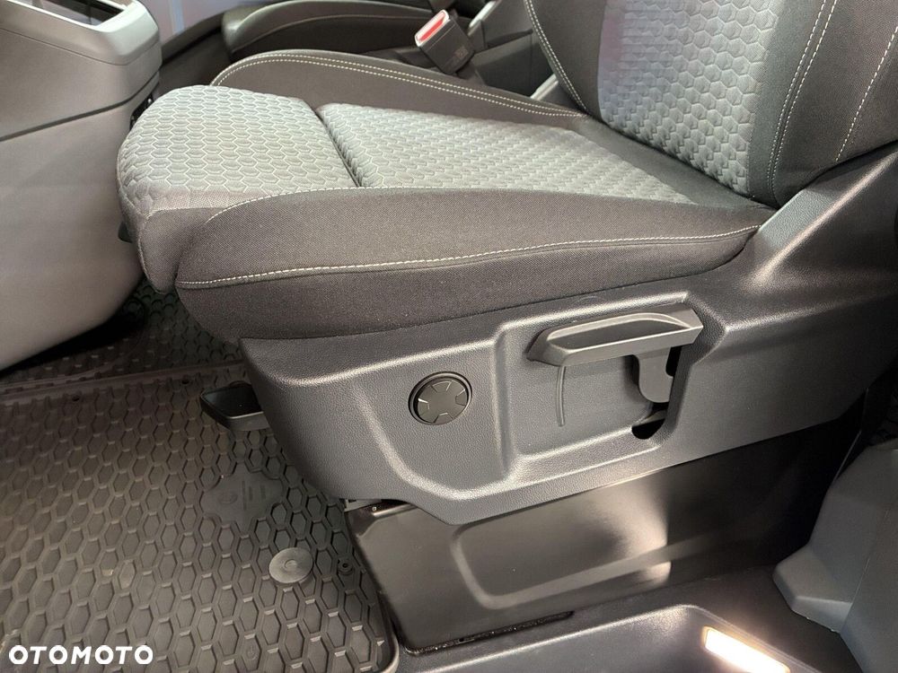 Volkswagen Caravelle 2.0 TDI L2 Life - 31