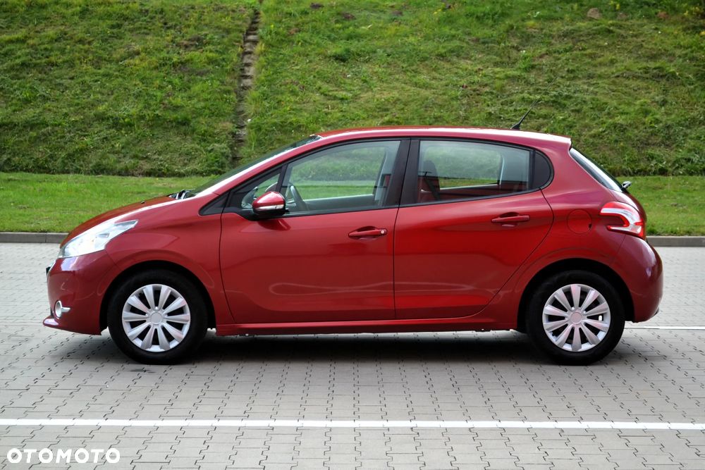 Peugeot 208 1.2 VTi Active - 25